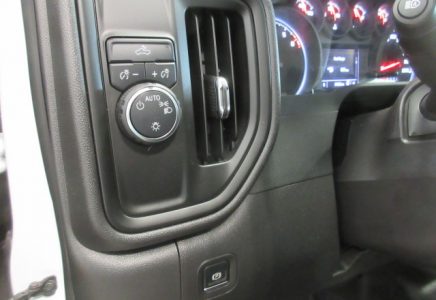 Image for used 2024 CHEVROLET SILVERADO 1500 13