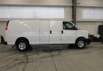 Image for used 2020 CHEVROLET EXPRESS 3500 8