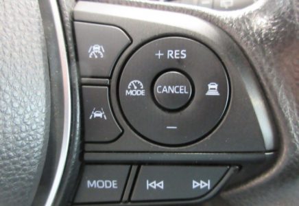 Image for used 2022 TOYOTA COROLLA HATCHBACK 15