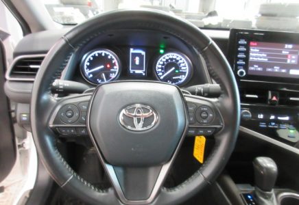 Image for used 2021 TOYOTA CAMRY SE 13
