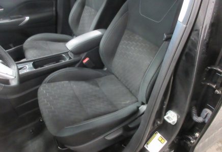 Image for used 2023 NISSAN KICKS 22