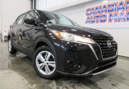 Image for used 2023 Nissan Kicks 1