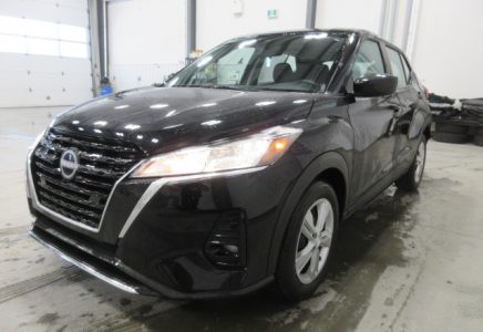 Image for used 2023 NISSAN KICKS 4