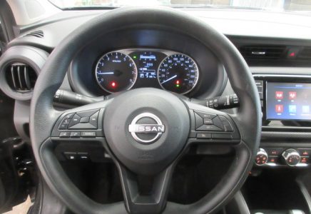 Image for used 2023 NISSAN KICKS 13