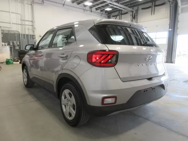 2023 HYUNDAI VENUE