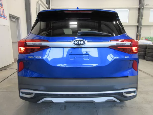 2021 KIA SELTOS EX