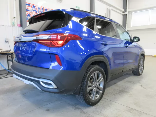 2021 KIA SELTOS EX