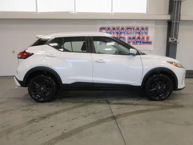 2023 NISSAN KICKS SV