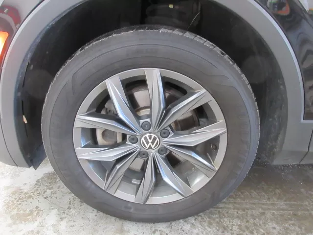 2022 VOLKSWAGEN TIGUAN