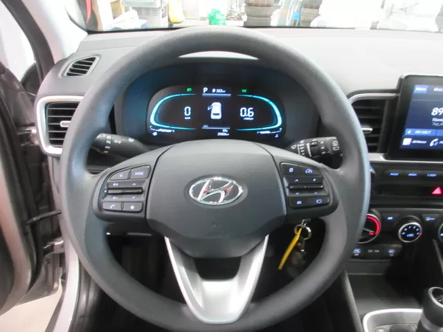 2023 HYUNDAI VENUE