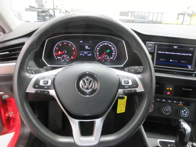 2020 VOLKSWAGEN JETTA COMFORTLINE