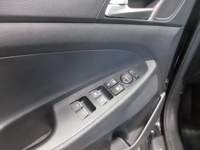 2019 HYUNDAI TUCSON LUXURY