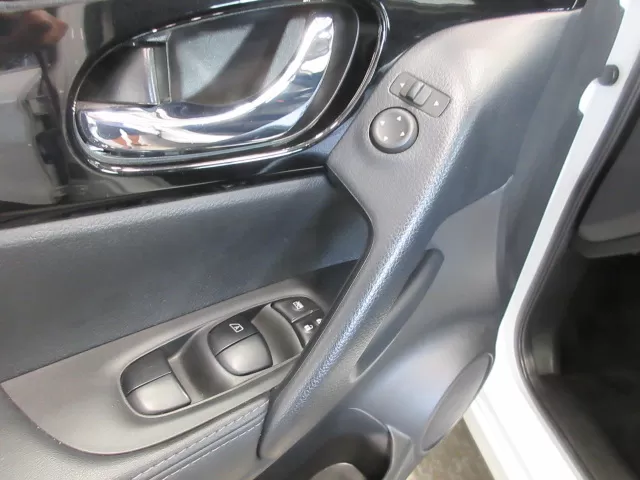 2023 NISSAN QASHQAI SV