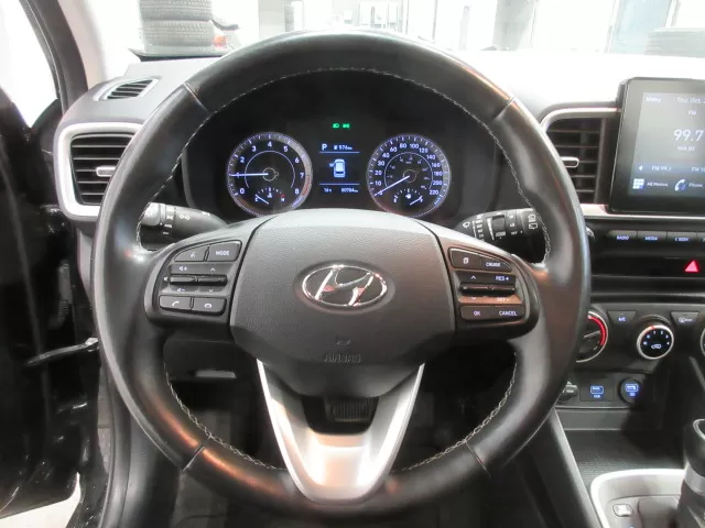2021 HYUNDAI VENUE TRENDLINE