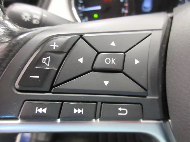 2023 NISSAN QASHQAI SV