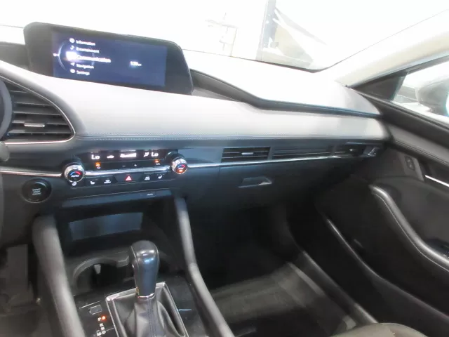 2020 MAZDA 3 GX