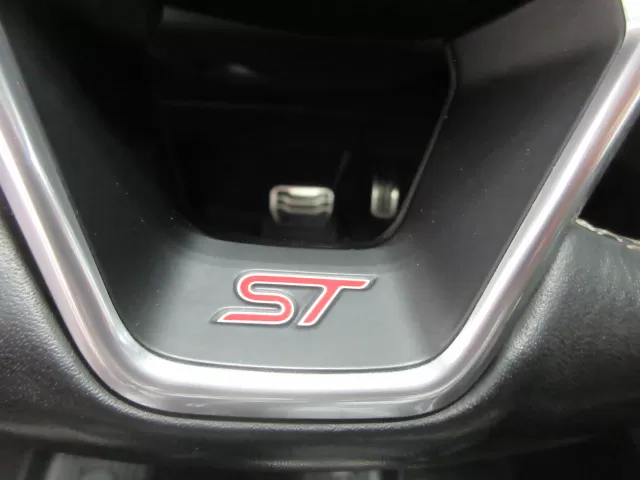 2022 FORD EDGE ST