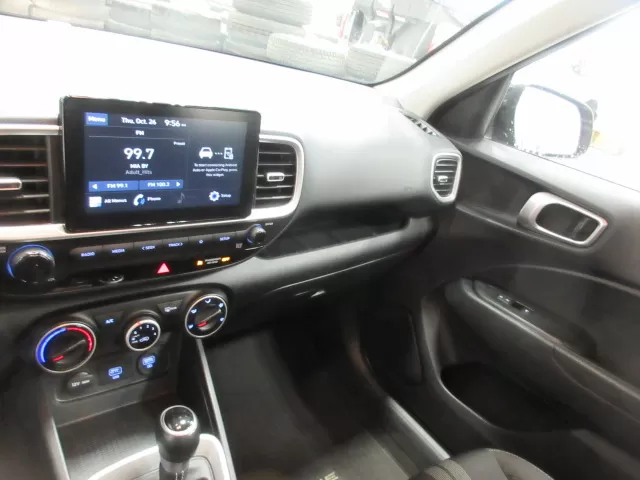 2021 HYUNDAI VENUE TRENDLINE