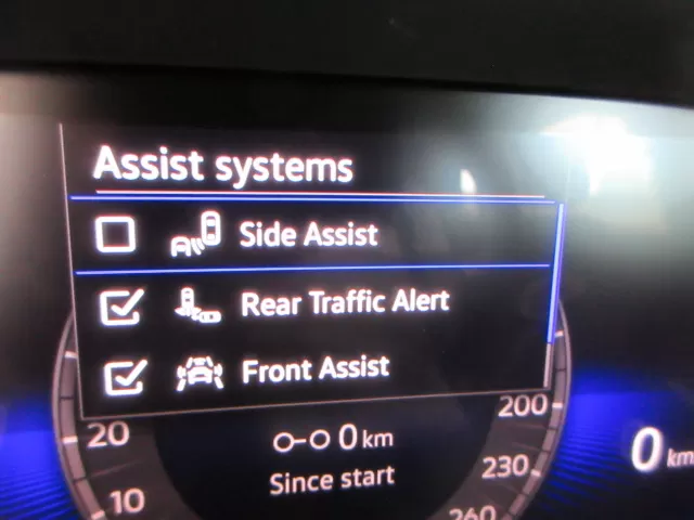 2024 VOLKSWAGEN TIGUAN TRENDLINE