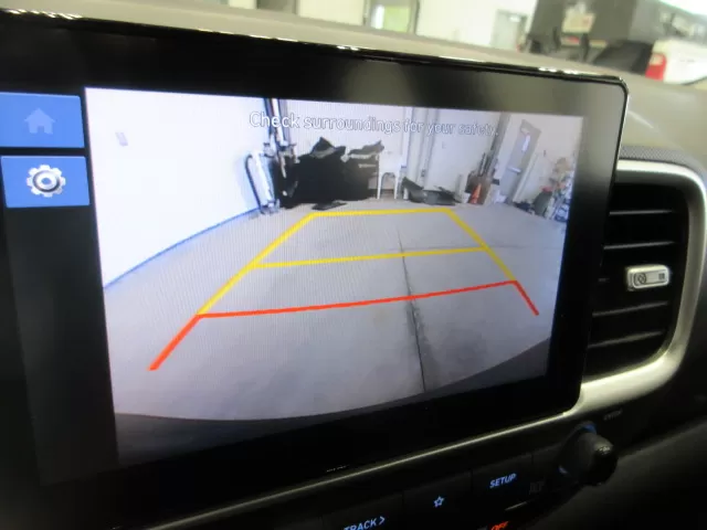 2023 HYUNDAI VENUE