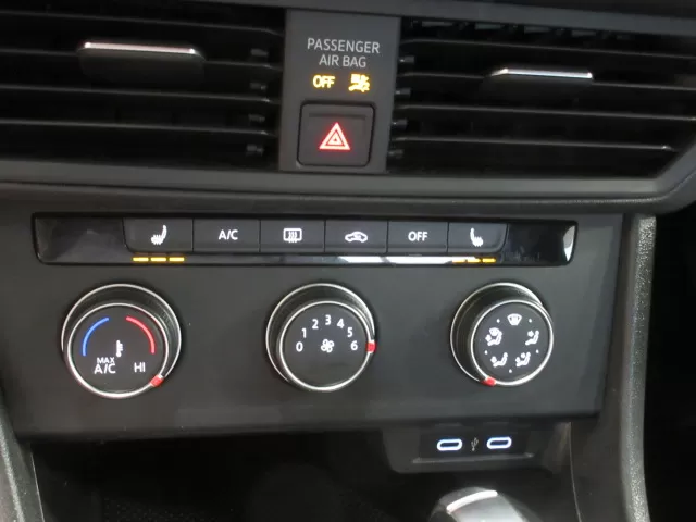 2020 VOLKSWAGEN JETTA COMFORTLINE