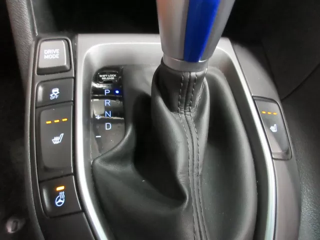 2020 HYUNDAI VELOSTER