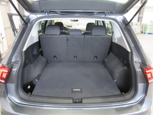 2024 VOLKSWAGEN TIGUAN TRENDLINE