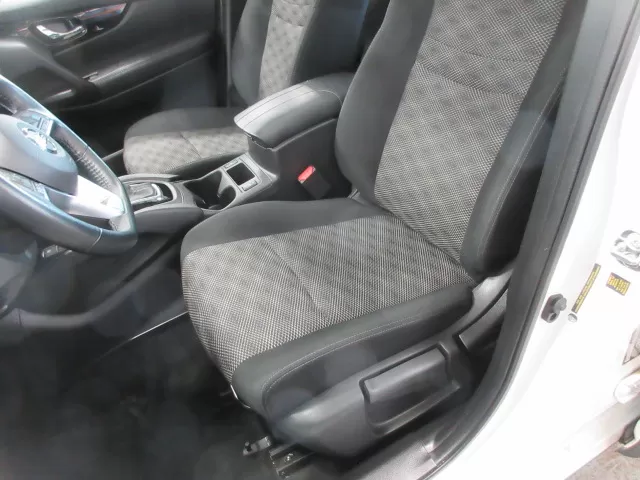 2023 NISSAN QASHQAI SV