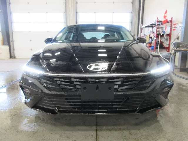 2025 Hyundai Elantra