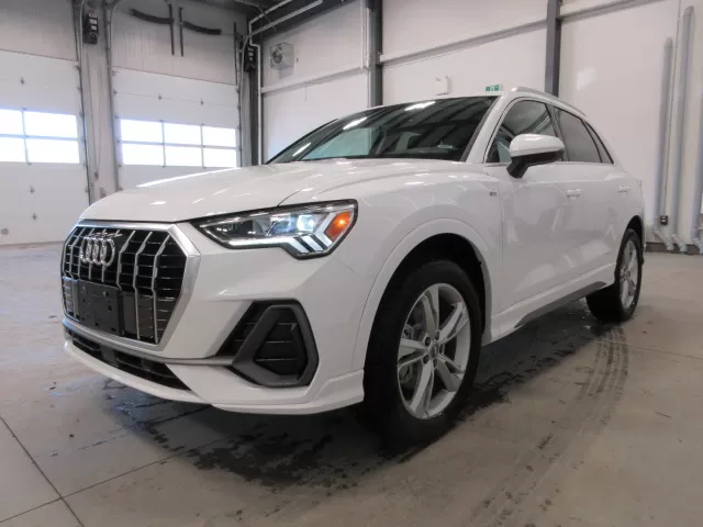 2021 AUDI Q3