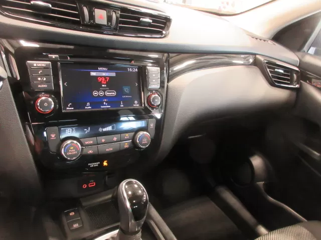 2023 NISSAN QASHQAI SV