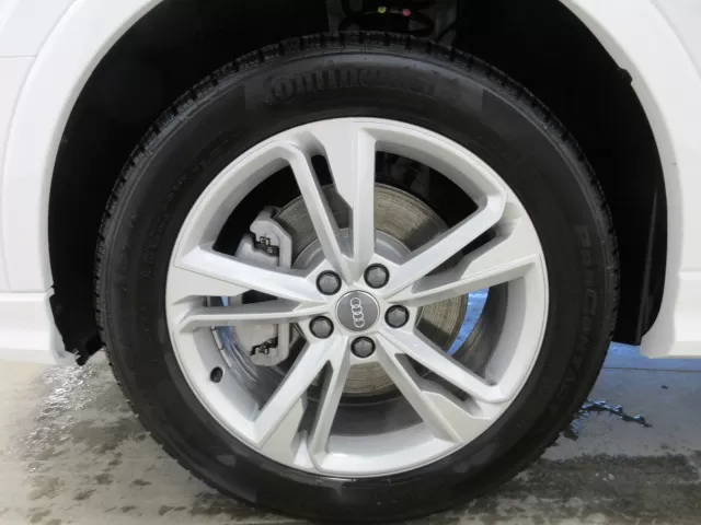 2021 AUDI Q3