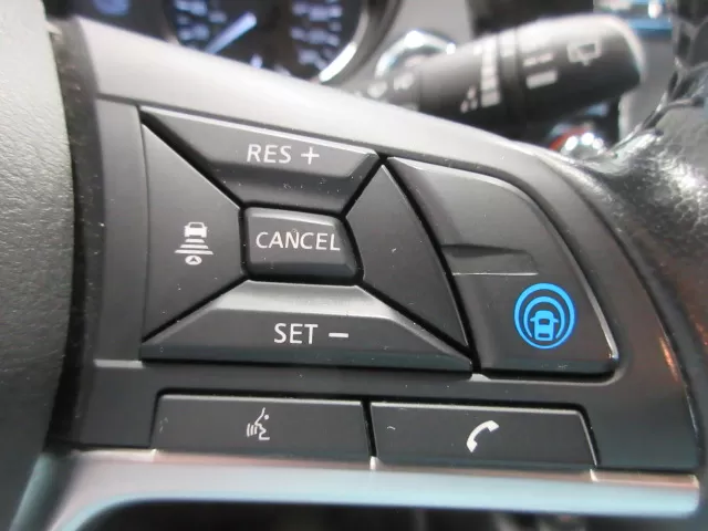 2022 NISSAN QASHQAI SV