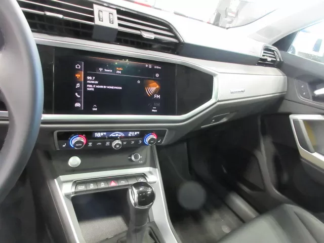 2021 AUDI Q3