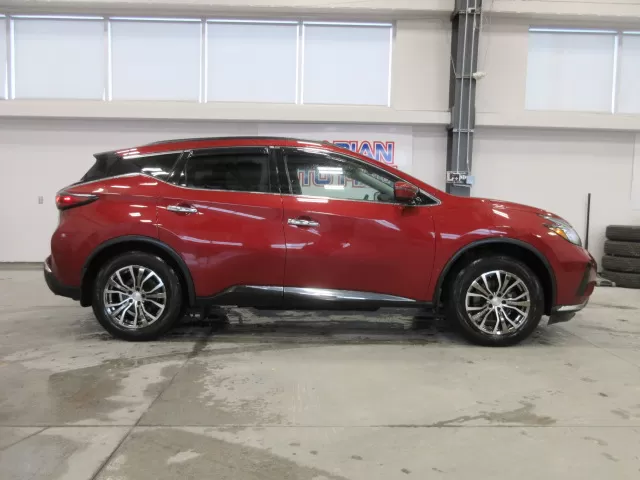 2019 NISSAN MURANO SV