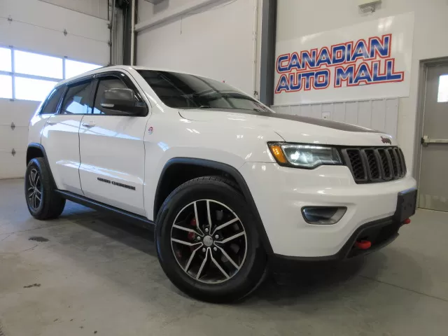 2017 GRAND CHEROKEE TRAILHAWK