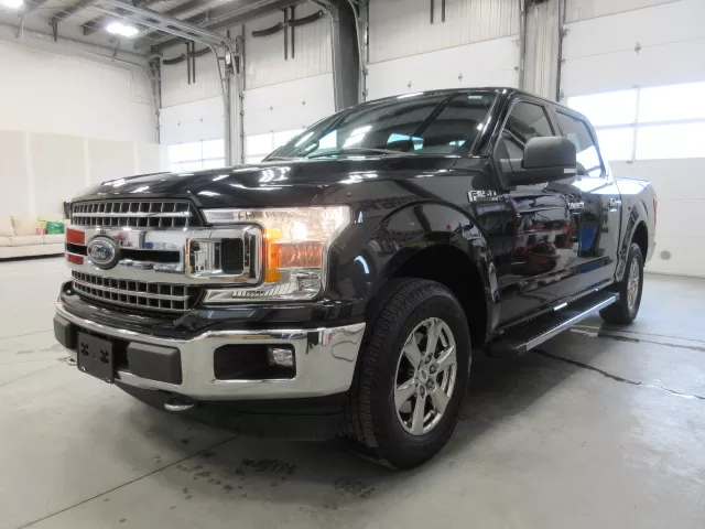 2018 FORD F50 XLT