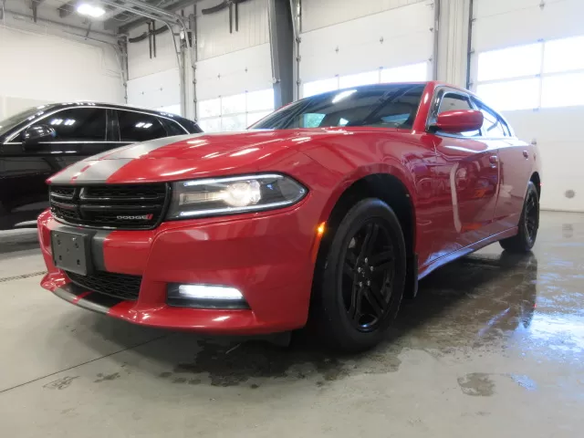 2015 DODGE CHARGER SXT
