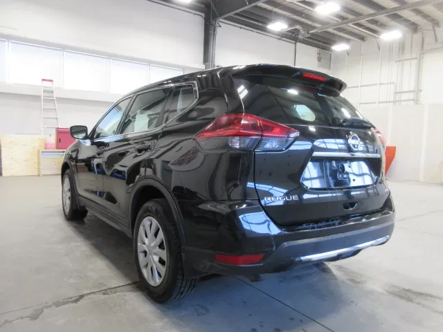 2018 NISSAN ROGUE
