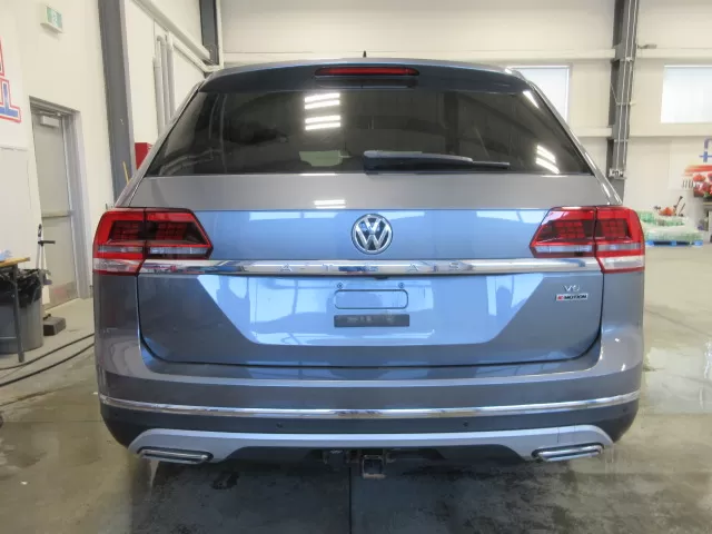 2019 VOLKSWAGEN ATLAS EXECLINE