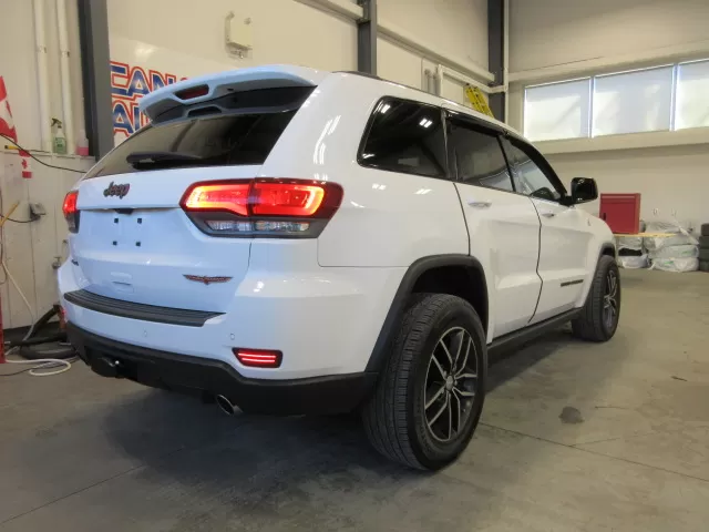 2017 GRAND CHEROKEE TRAILHAWK