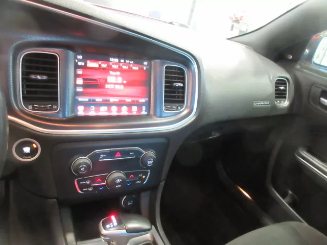 2015 DODGE CHARGER SXT