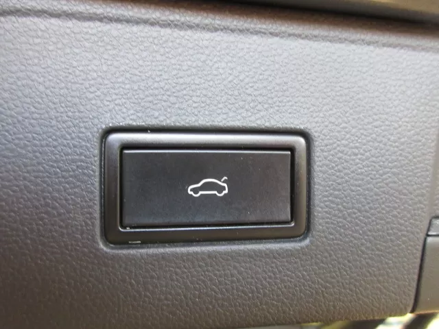 2019 VOLKSWAGEN ATLAS EXECLINE