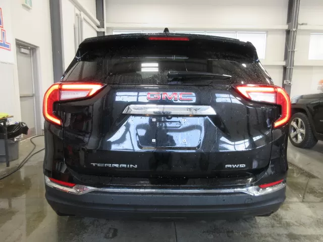 2022 GMC TERRAIN SLT