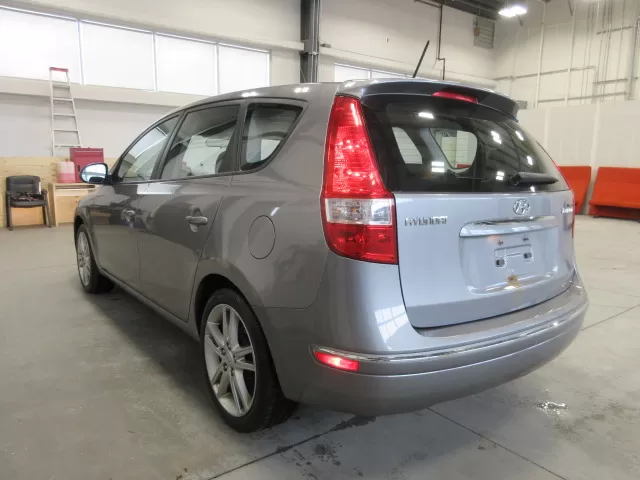 2011 HYUNDAI ELANTRA TOURING