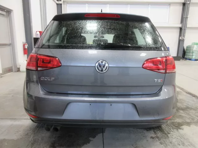 2016 VOLKSWAGEN GOLF