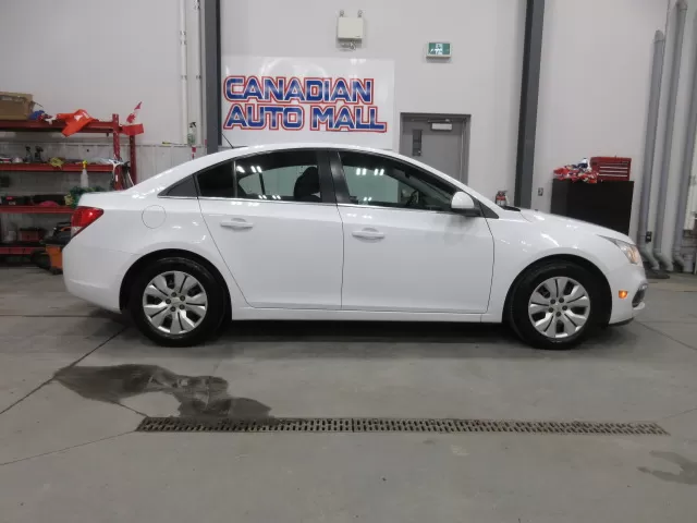 2016 CHEVROLET CRUZE