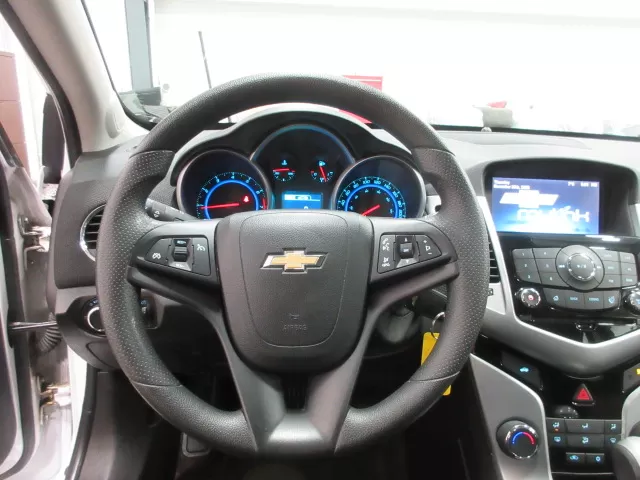 2016 CHEVROLET CRUZE