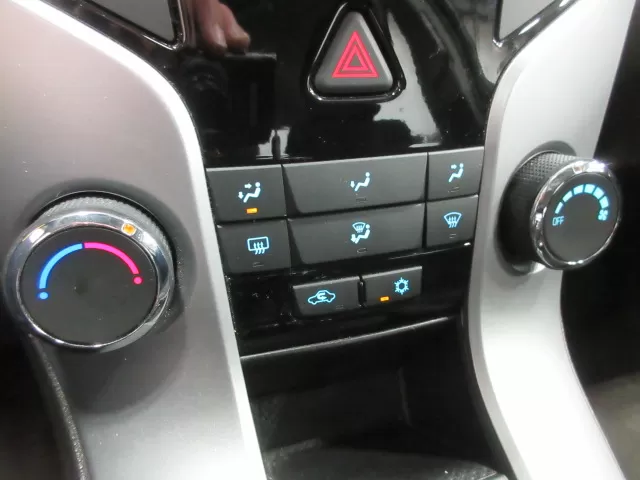 2016 CHEVROLET CRUZE