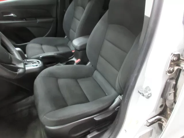 2016 CHEVROLET CRUZE